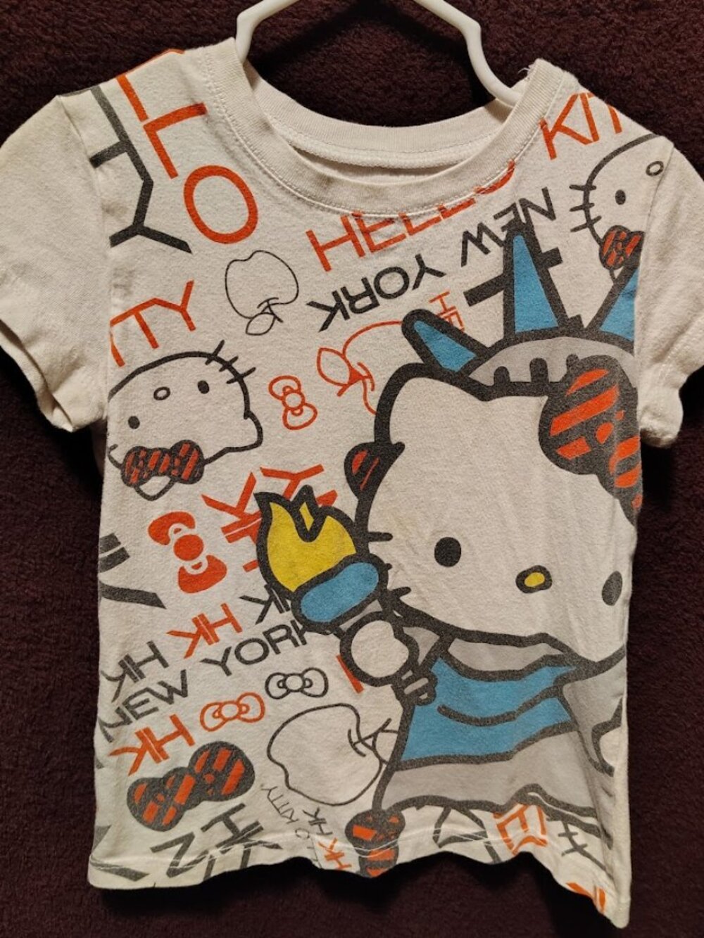 Kids/Girls 'Sanrio' Hello Kitty Short Sleeve New York T-Shirt Size 4/5 (XS)